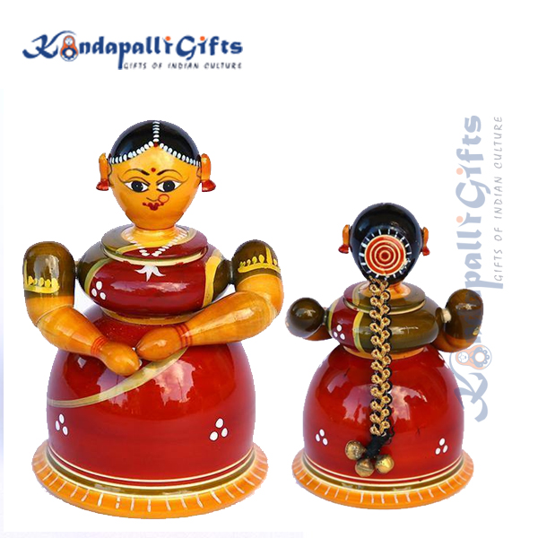 Woman in Traditional Look Cum Cum Bharini Buy Online