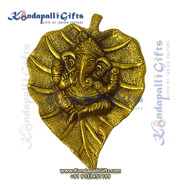 Ganesh on Paan Leaf Gold Buy Online